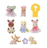 Cumpara ieftin Figurina surpriza Epoch Sylvanian Families - Coafuri amuzante