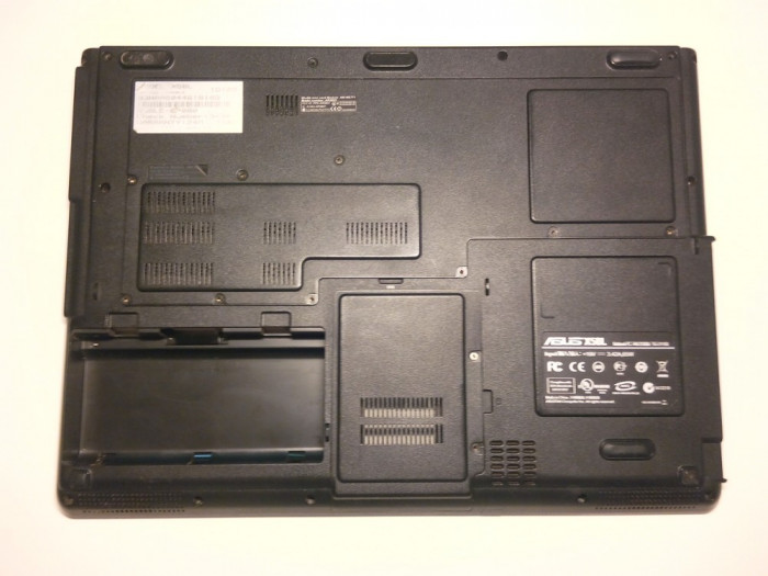 Bottom case (carcasa inferioara) ASUS X58L