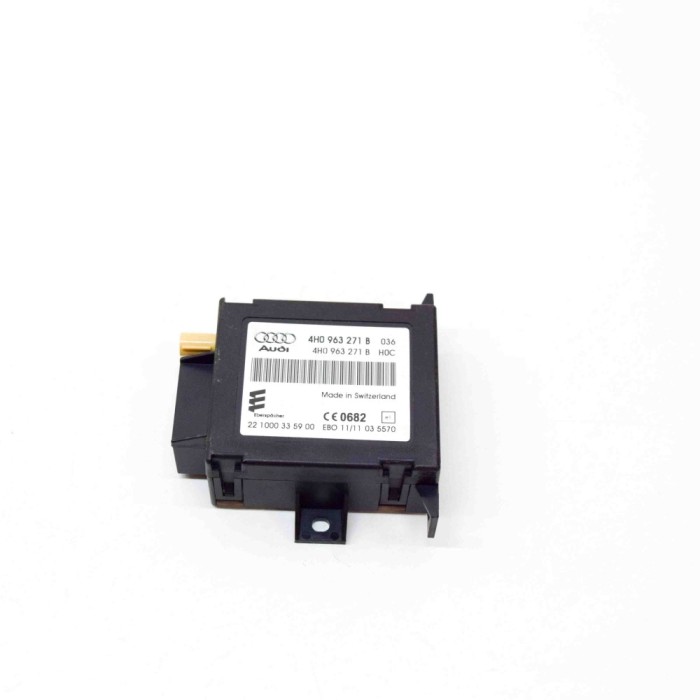 Unitate de control &icirc;ncălzitor Webasto AUDI A6 4G2, C7, 4GC 2011 OEM: 4H0963271B 20680224