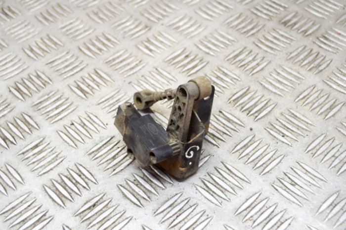Senzor de nivel &icirc;nălțime dreapta spate LAND ROVER RANGE ROVER EVOQUE L538 2018 OEM: BJ32-3D026-AA | 14534531