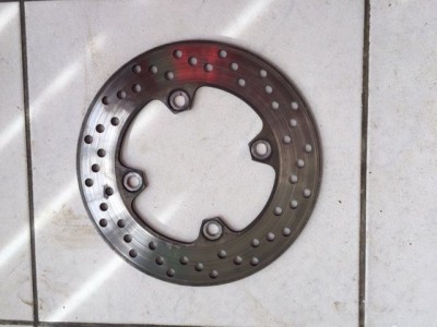 Disc frana spate Kawasaki Z750 ZR750J 2004-2006 foto