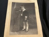 Fotografie veche format mare portret copil fotograf Stojkovits si Bekes Arad perioada interbelica !
