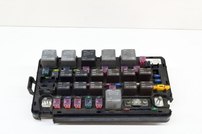Modul panou de siguranțe SSANGYONG KYRON 2005 OEM: AK-3659 14799772