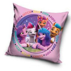 Fata de perna My Little Pony Friends 40x40cm, 100% Poliester, Inchidere cu Fermoar