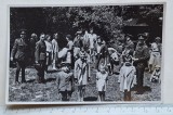 Carte poștală fotografică &ndash; ofițeri rom&acirc;ni și civili (copii și femei), anii &rsquo;40&ndash;&rsquo;50