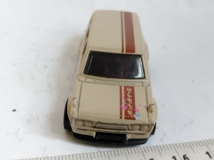 bnk jc Hot Wheels 2021 - '71 Datsun Bluebird 510 Wagon - Nightburnerz 5-Pack