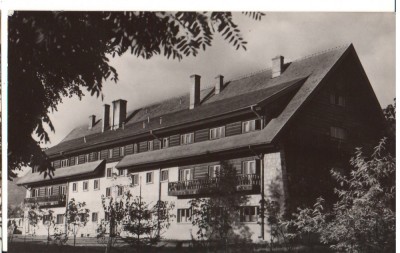 CPIB 22615 - CARTE POSTAL - CAMPULUNG MOLDOVENESC. CAMIN CENTRUL SCOLAR SILVIC foto