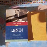 Lenin, o biografie + carte bonus