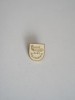 QW9 N6 11 - insigna - inscriptie in limba rusa, Asia