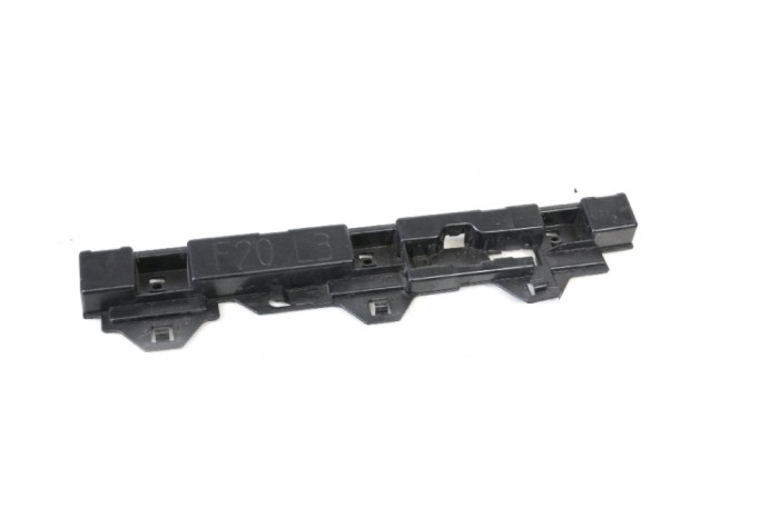 Suport prag lateral st&acirc;nga spate BMW 1 F20 2013 OEM: 51777240915,7240915 11163173