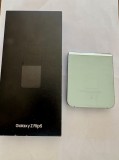 Samsung Z FLIP 5 5G impecabil culoare rara, verde mint 256 gb/ 8gb ram