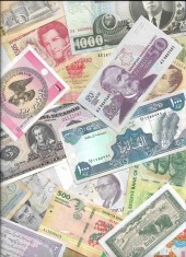 Set / Lot #7 Inceput de colectie / 40 de bancnote diferite / stare (vezi scan)