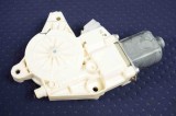 Motor macara geam ușă st&acirc;nga spate MERCEDES-BENZ E T-Model S212 2011 OEM: A2048200542 2016915