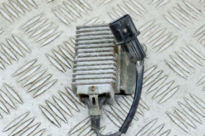 Unitate de control pompa de combustibil DODGE STEALTH 1992 OEM: 196170-0140,MD147796 13878231