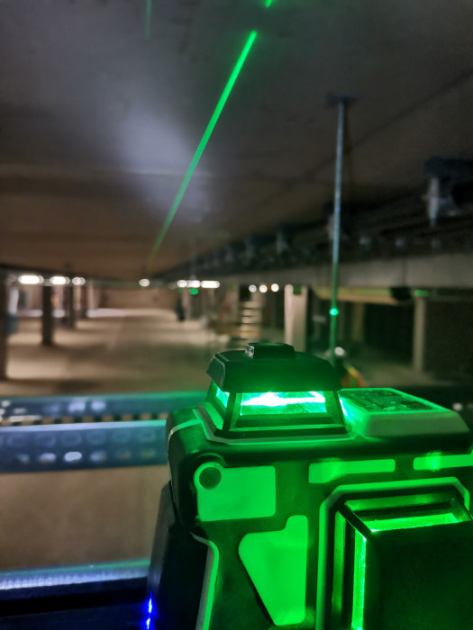 Laser 360&deg;-nivela laser profesionala