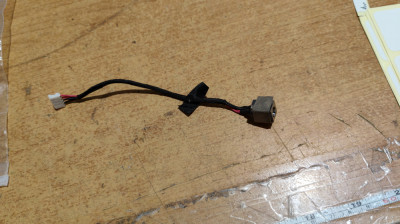 Conector Power DC Laptop Asus X55L foto