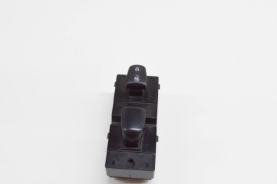 Buton geam ușă dreapta față NISSAN LEAF ZE0 2014 OEM: 25411-1KA5A 20600372 foto