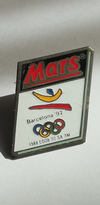 QW9 N5 36 - insigna - tematica sport - Jocurile olimpice - Barcelona 1992