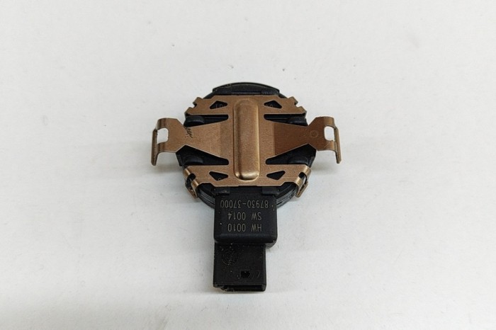 Senzor de ploaie SSANGYONG KORANDO C300 2022 OEM: 87930-37000 26363853