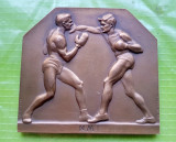 F342-Placheta boxeri veche N.M.I. mester A. WEINBERGER Viena 1922 bronz aurit.