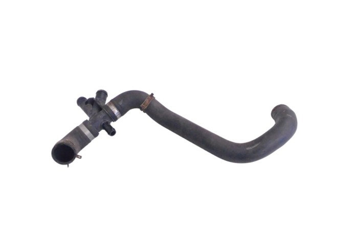 Furtun de lichid de răcire FORD TRANSIT Furgon 2012 OEM: CC11-8286-BC 17238515