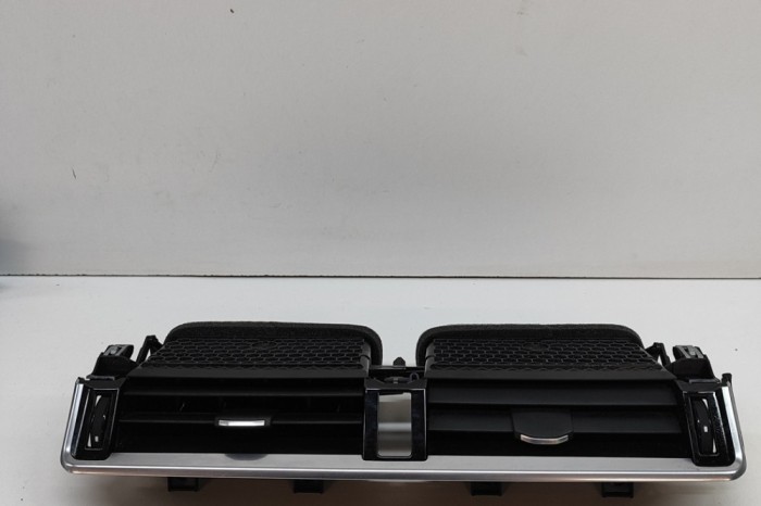 Gura de ventilație planșa de bord LAND ROVER RANGE ROVER VELAR L560 2018 OEM: J8A2-014L20-BC 23053831
