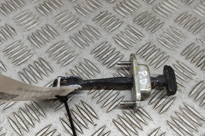 Limitator ușă dreapta față ISUZU D-MAX II TFR, TFS 2012 OEM: 8981030305 28970776 foto