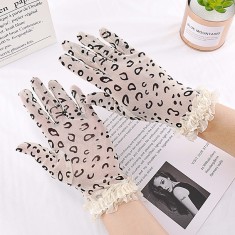 GL62-221 Manusi chic cu imprimeu animal print si dantela