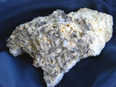 Specimen minerale - BARITINA cu incluziuni de jemsonit pe cuartit (BB1) foto