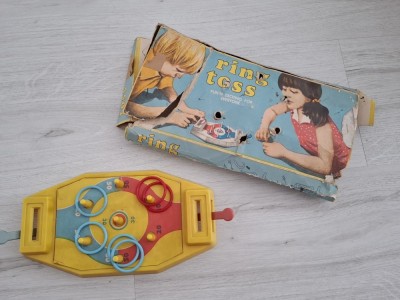 JOC VECHI ROMANESC - RING TOSS - COLECTIE foto