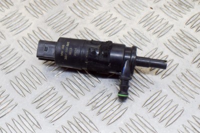 Motor rezervor lichid de parbriz AUDI A6 Avant 4G5, C7, 4GD 2014 OEM: 3B7955681 | 12049690 foto