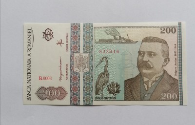 Romania 200 lei 1992 UNC foto