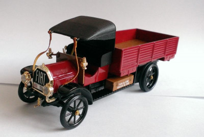 Macheta Fiat 18BL Autocarro Civile 1914 - camion Rio 1/43 foto