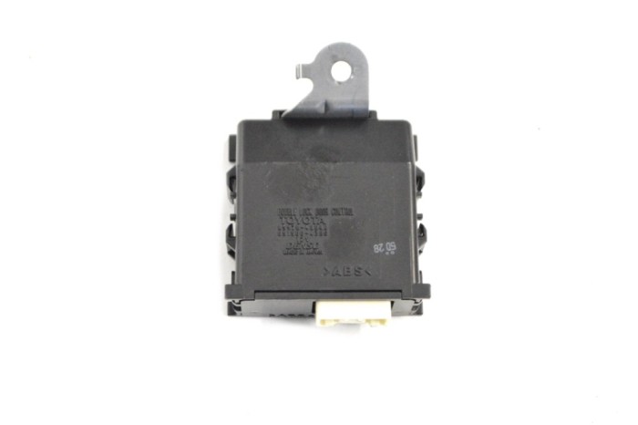 Alt modul de control LEXUS RX _L2_ 2020 OEM: 85970-48040,051500-4380 | 13614536