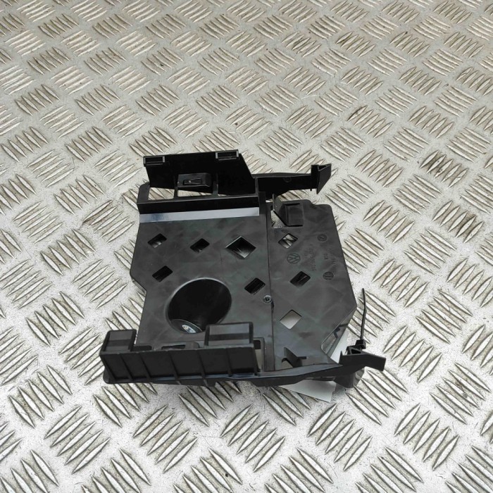 Unitate de control motor VW TAYRON R41 2024 OEM: 5R3906507B 32379789