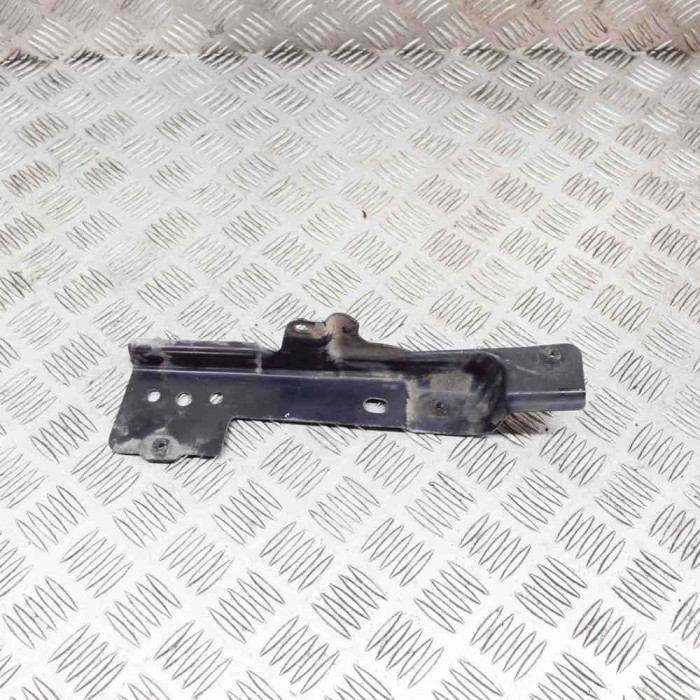 Suport aripa dreapta față AUDI Q7 4L 2007 OEM: 4L0805698 14175681