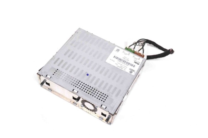 Modul TV AUDI A4 Cabrio 8H7, B6, 8HE, B7 2006 OEM: 4D0919146D