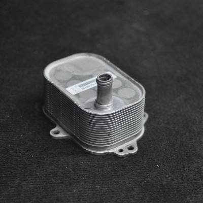 Răcitor de ulei AUDI A6 4G2, C7, 4GC 2015 OEM: 03N117021A | 1703791 foto