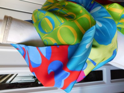 Sieger Italia , esarfa noua matase naturala premium ceas nou cadou foto