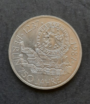 10 DM &amp;quot;750 Jahre Berlin&amp;quot; 1987, litera J, Germania - G 4387 foto
