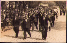 HST M183 Poză manifestație comunistă Reșița perioada stalinistă ante 1953 foto