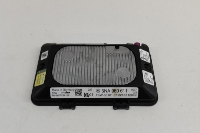 Stație de &icirc;ncărcare wireless VW ID.5 E39 2022 OEM: 5NA980611 23090534