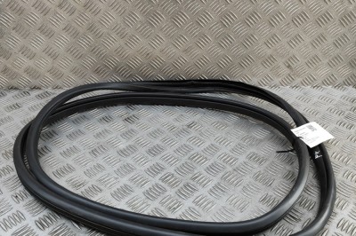 Garnitura ușă st&amp;acirc;nga față MAZDA CX-5 KF 2022 OEM: KB7W-68-911C | 30761811 foto