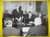 HOPCT 540 X FOTOGRAFIE VECHE-D= 23/18 CM- CONFERINTA EUROPEANA -PLANUL MARSHALL - 1947-FOTO AGENTIA NEW YORK TIMES PHOTOS 1947