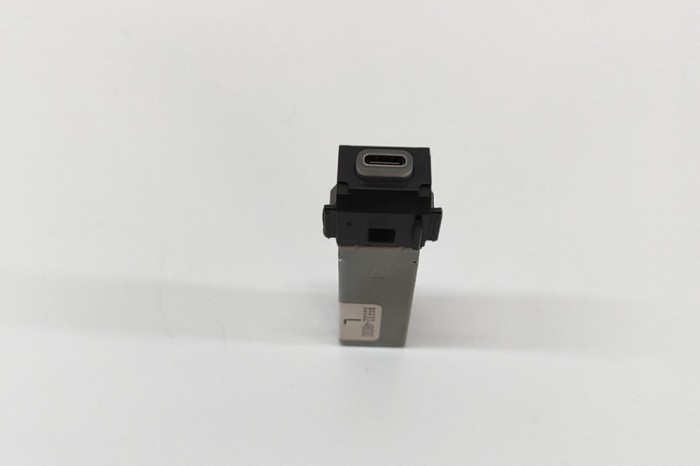 USB LEXUS RX _LA1_, _LH1_ 2023 OEM: 85532-48030 30919522