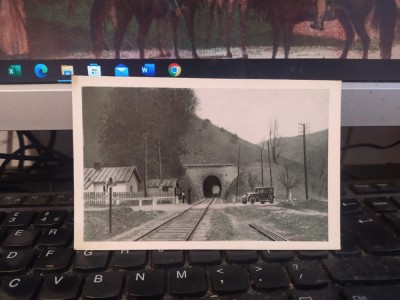 Bușteni, Tunelul, autoturism, circa 1930, 205 foto