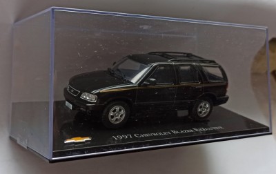 Macheta Chevrolet Blazer Executive SUV 1997 - IXO/Altaya 1/43 foto