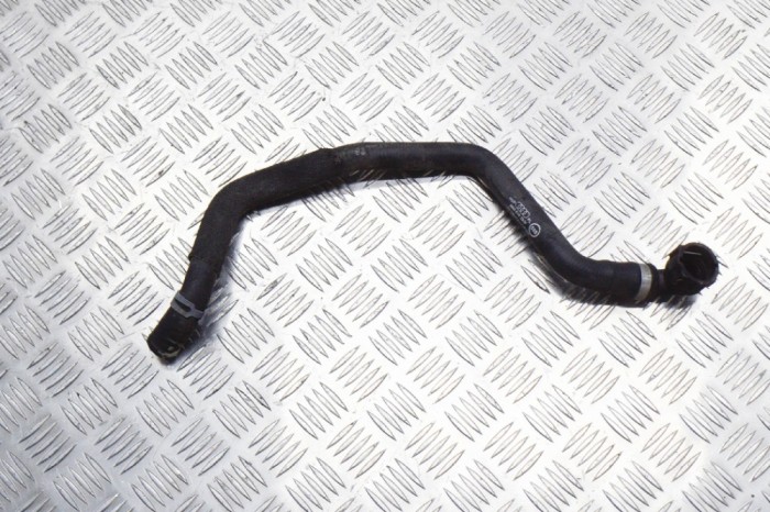 Furtun de lichid de răcire AUDI Q5 8R 2015 OEM: 8R0819332F 11578686