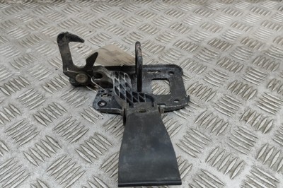 Zăvor de siguranță capota AUDI A4 Avant 8K5, B8 2011 OEM: 8T0823480 30357767 foto