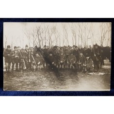 GRUP LA VANATOARE , FOTOGRAFIE TIP CARTE POSTALA , SATRAP BROMSILBER , PERIOADA INTERBELICA